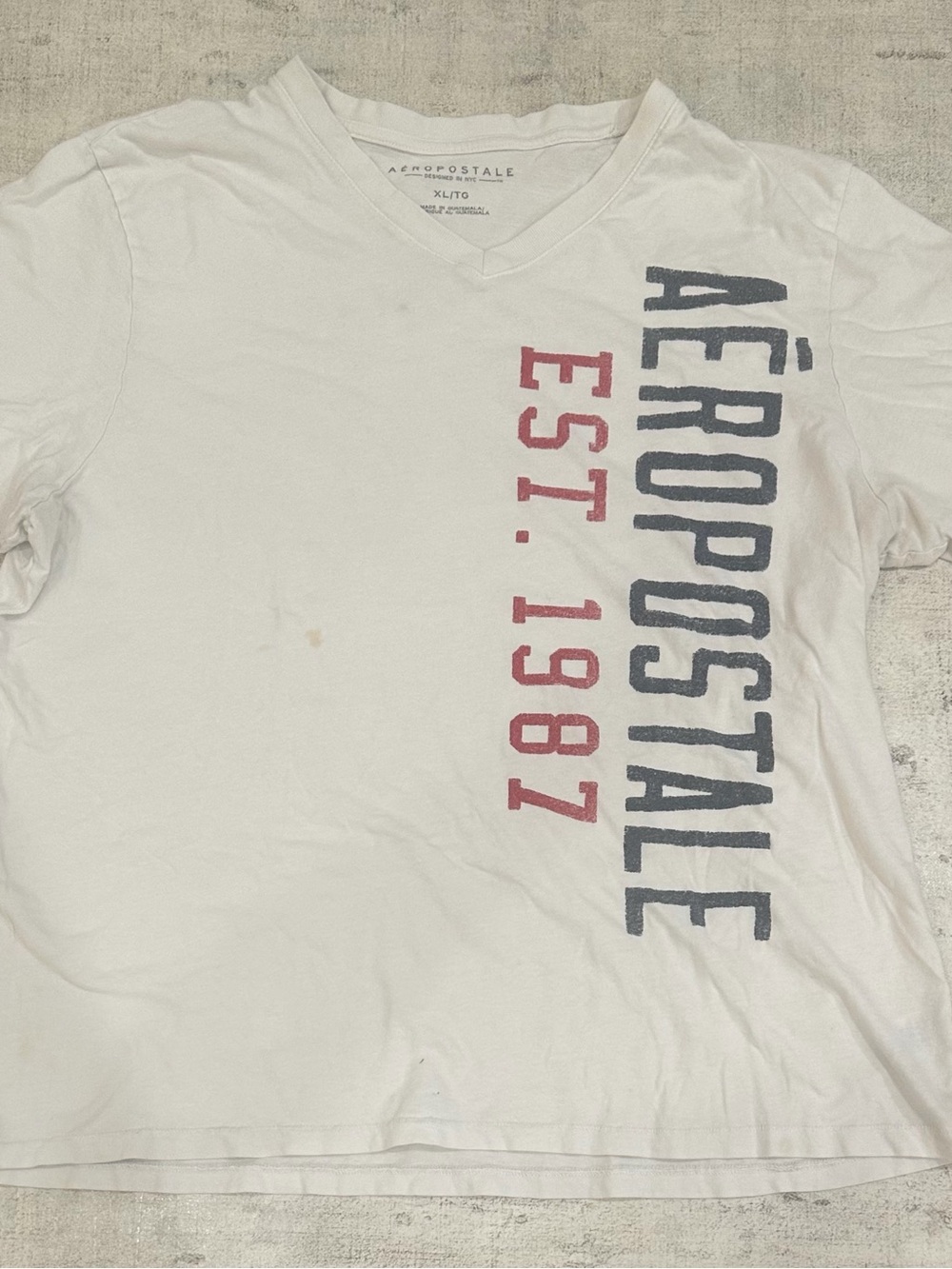 Aeropostale Men's White V-Neck Logo Tee - EST. 1987